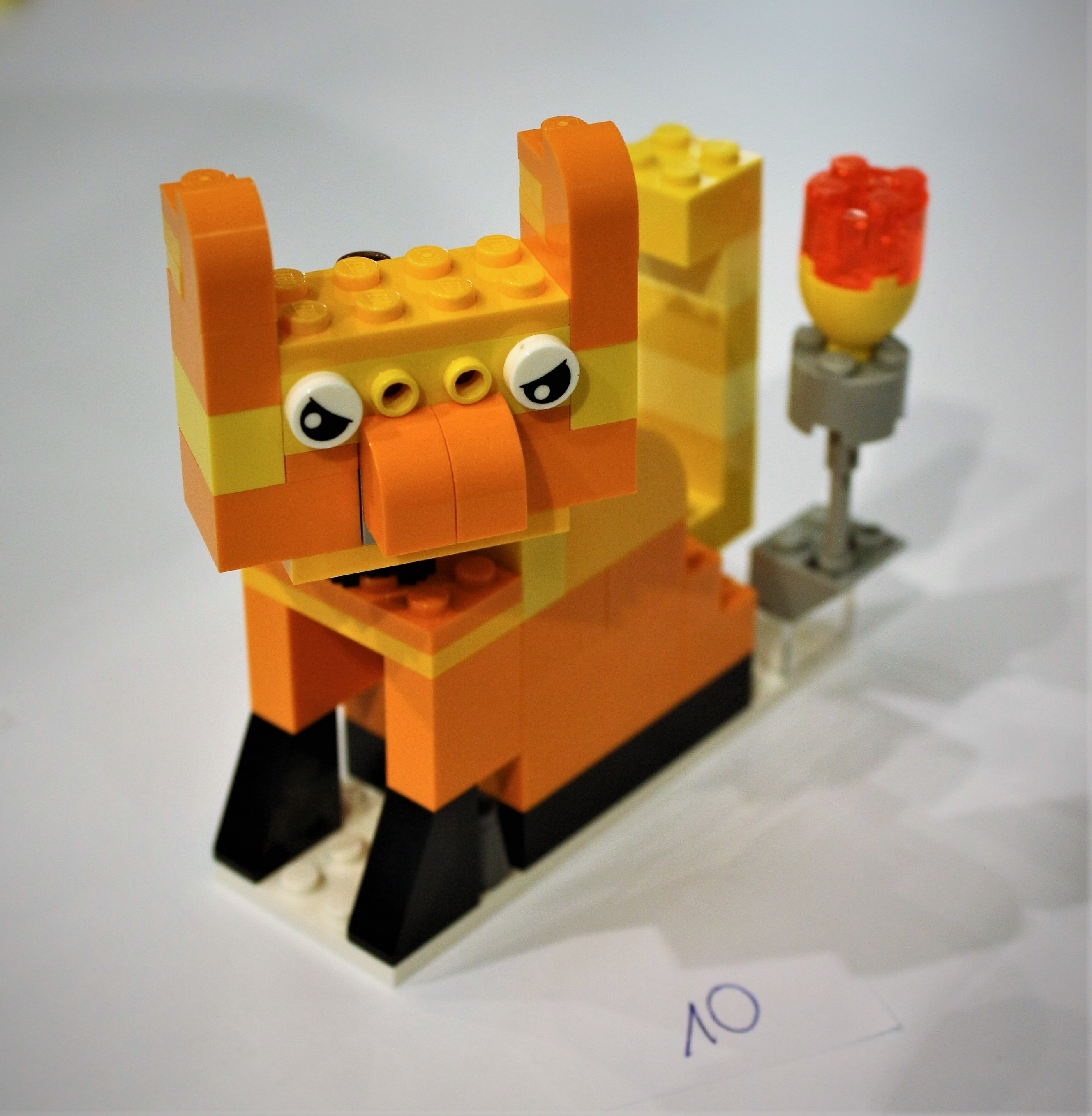 Lego-Herbert - Noc Bibliotek 2018